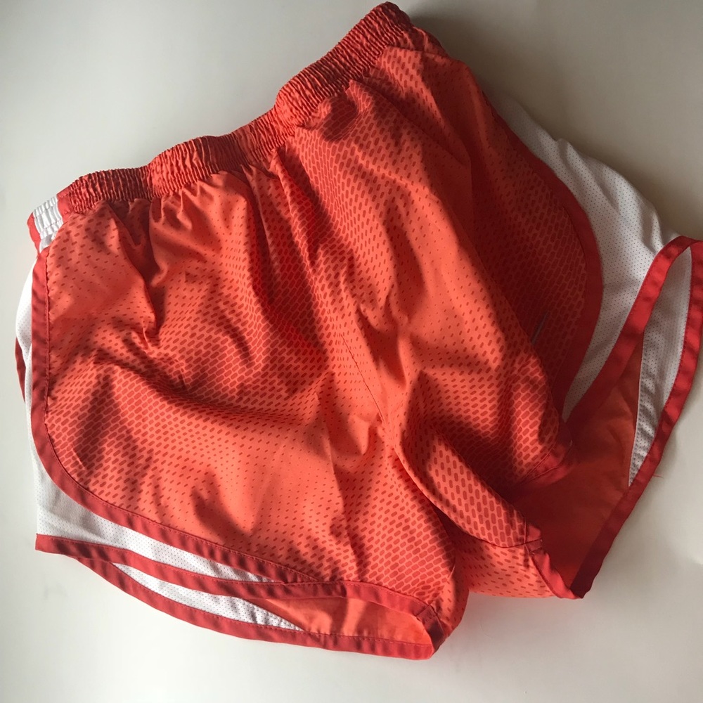 Running shorts - Picture 1 of 4